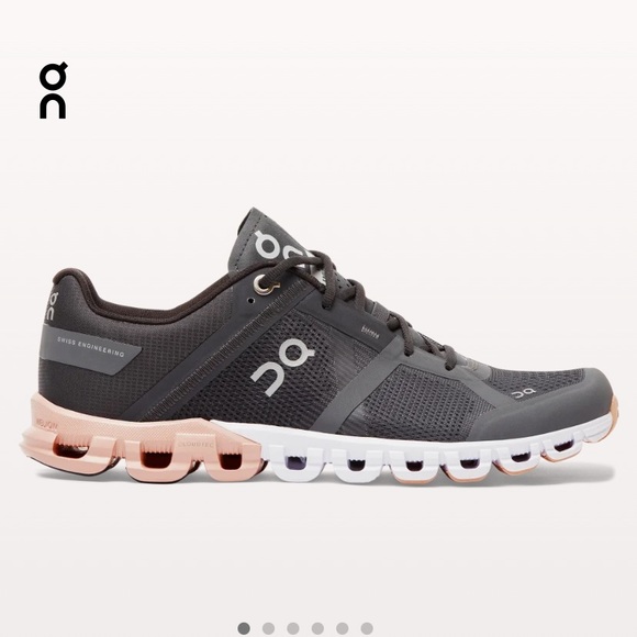 On Running Shoes - On Running Cloudflow Sneakers Rock/Rose Color Size 9.5